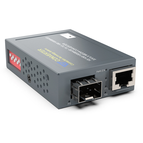 コンパクトメディアコンバータ（ＭＣＴ－３５１２　管理機能搭載　１００Ｍ／１Ｇｂｐｓ　ＳＦＰ）　■お取り寄せ品