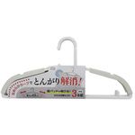 とんがり解消ハンガー　パット付３Ｐ　【お取り寄せ品】７営業日以内届