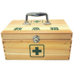 リーダー木製救急箱　Ｍサイズ（衛生材料セット付）　【お取り寄せ品】８営業日以内届