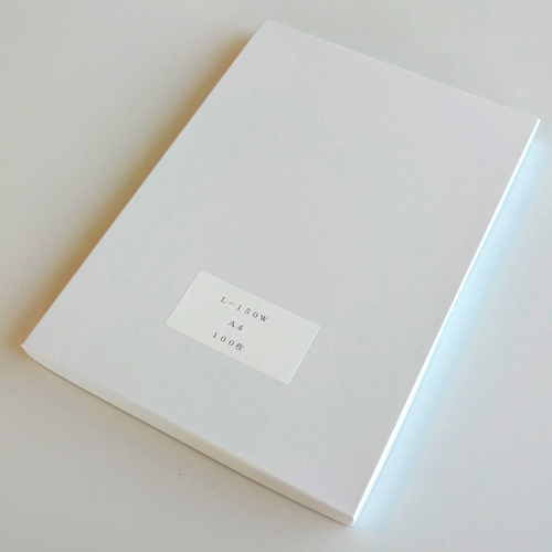 白色マットフィルムラベルＡ４　１箱（１００枚）　Ｌ１５０Ｗ