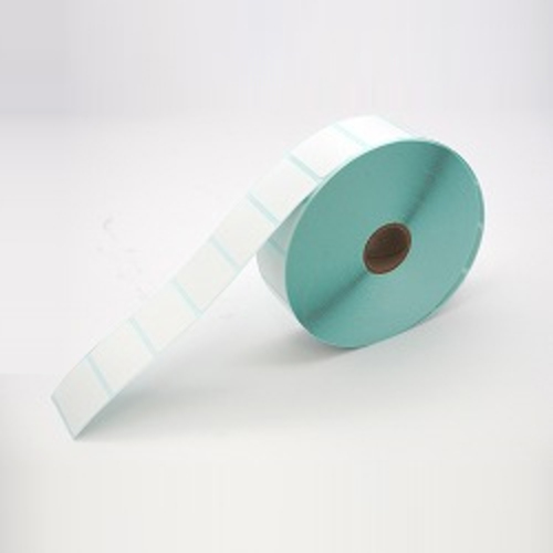 熱転写用アート紙／無地ラベル／幅３２ｍｍ&times;長さ２５ｍｍ／ラベルピッチ３ｍｍ／１巻２５００枚／２０巻入り　■お取り寄せ品