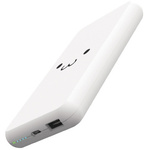 モバイルバッテリー　１００００ｍＡｈ　ホワイト顔